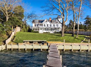 33 Mineola Ct, Hampton Bays, NY 11946 | MLS #375429 | Zillow