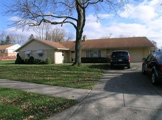4240 Wallington Dr, Dayton, OH 45440