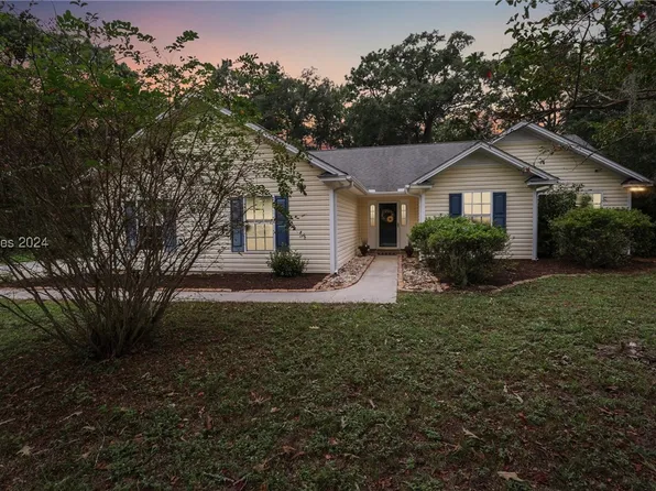 145 Middle Rd, Beaufort, SC 29907