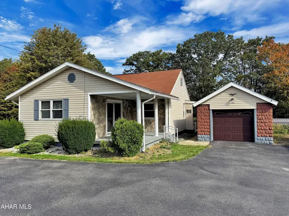 3066 Ben Franklin Hwy, Ebensburg, PA 15931