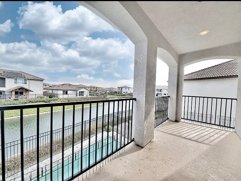 10918 Miacomet Ct — Photo 28