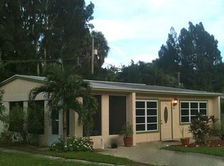 1351 4th Ct, Vero Beach, FL 32960
