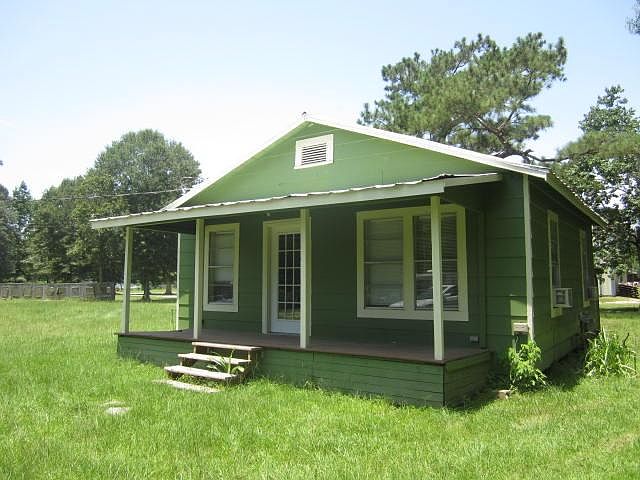 Front Scene