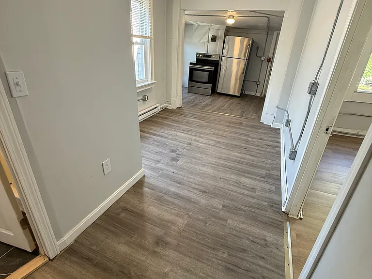 57 N Main St #2R — Photo 3