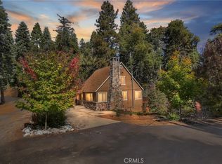 863 Oak Rd, Skyforest, CA 92385