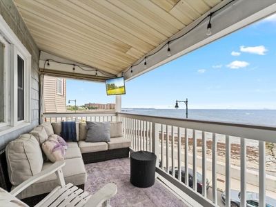 249 Winthrop Shore Dr APT 6, Winthrop, MA, 02152