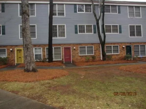 611 B Gunston Ct, Winston Salem, NC 27106