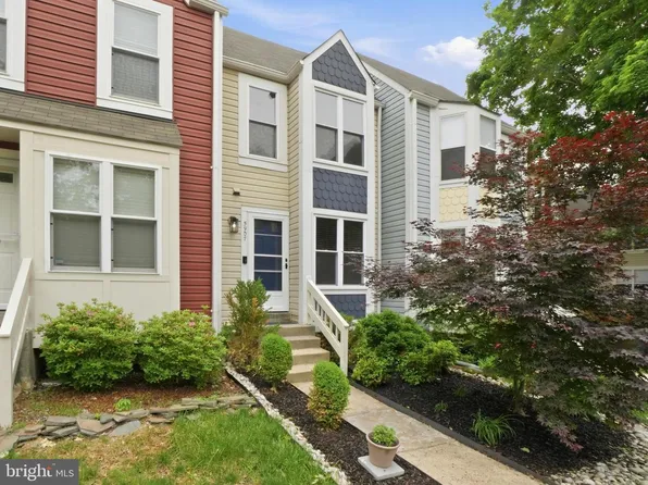 5907 Sir Cambridge Way, Alexandria, VA 22315