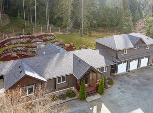 2840 Woodcroft Pl, Shawnigan Lake, BC V0R 2W1
