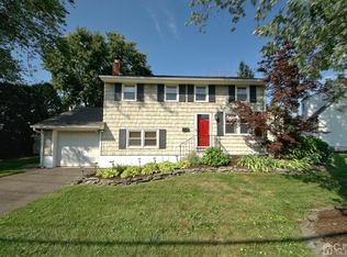 4 Englewood Blvd, Hamilton, NJ 08610