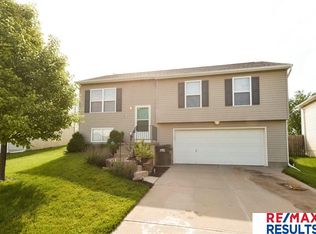 7509 N 111th Ave, Omaha, NE 68142