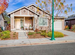 9323 Oak Trail Cir, Santa Rosa, CA 95409