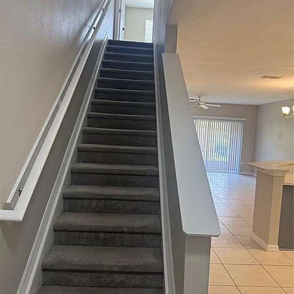 315 Bexley Dr — Photo 2