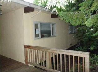 2390 SW 75th Ter, Portland, OR 97225