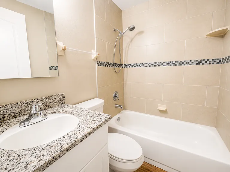 21491 Webbwood Ave — Photo 6