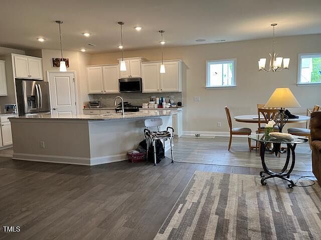 2nd image of 4118 Rillcrest Grove Way