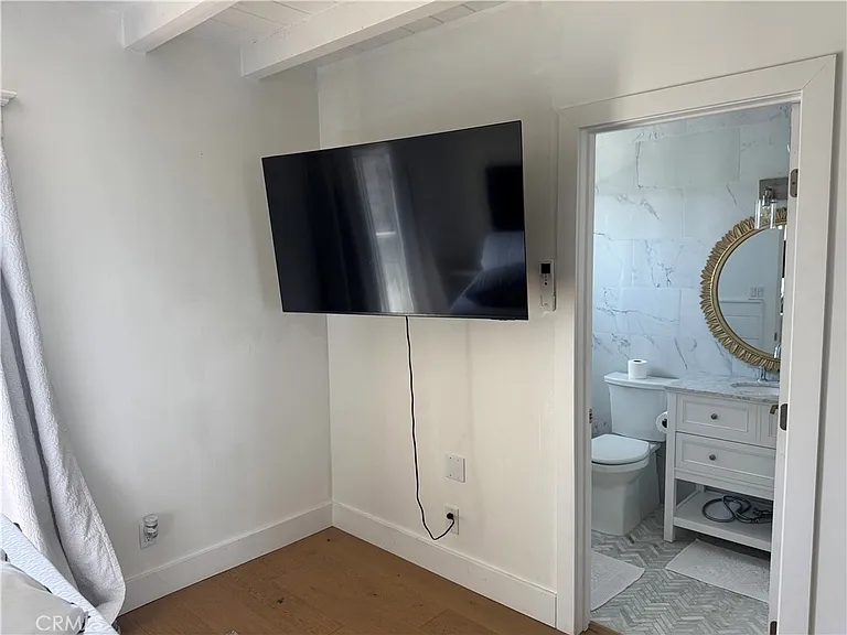 1398 Seacoast Dr #B — Photo 31
