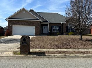 104 Hampton Meadows Dr, Bonaire, GA 31005