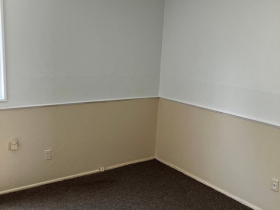 5th image of 305 Oakleigh Dr