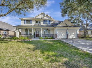 1013 Victorian Ct, Seabrook, TX 77586