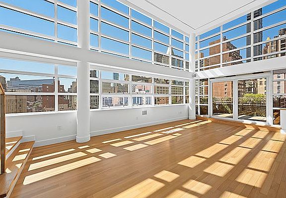 3rd image of 145 Lexington Ave #11