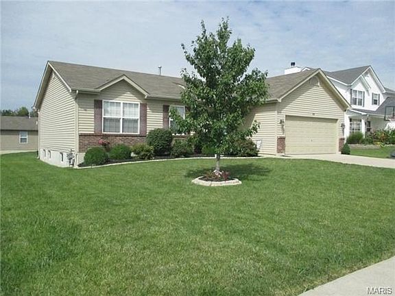 2nd image of 333 Turkey Roost Ln