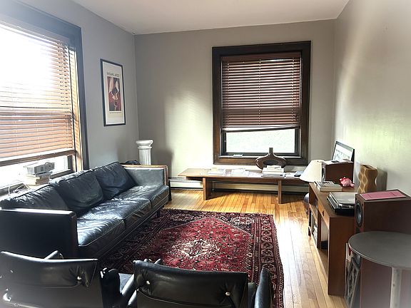 3rd image of 2202 Hennepin Ave E #3