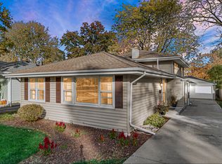 4417 Prospect Ave, Downers Grove, IL 60515