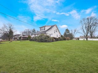 342 Valley Rd, Wayne, NJ 07470