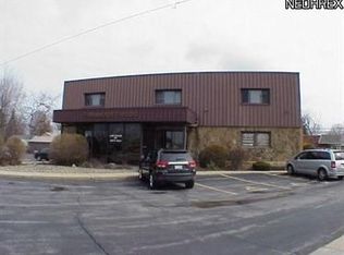 31801 Vine St, Willowick, OH 44095
