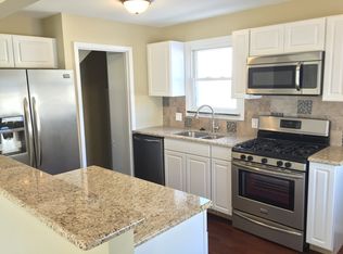 3860 14th St, Wyandotte, MI 48192