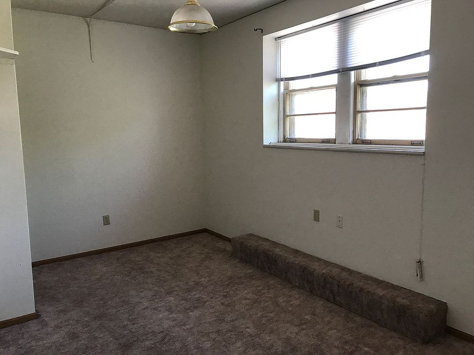1st image of 28 S 3rd St APT 5