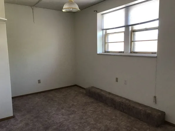 Old JCPenney Bldg Apartments, 28 S 3rd St APT 5, Grand Forks, ND 58201