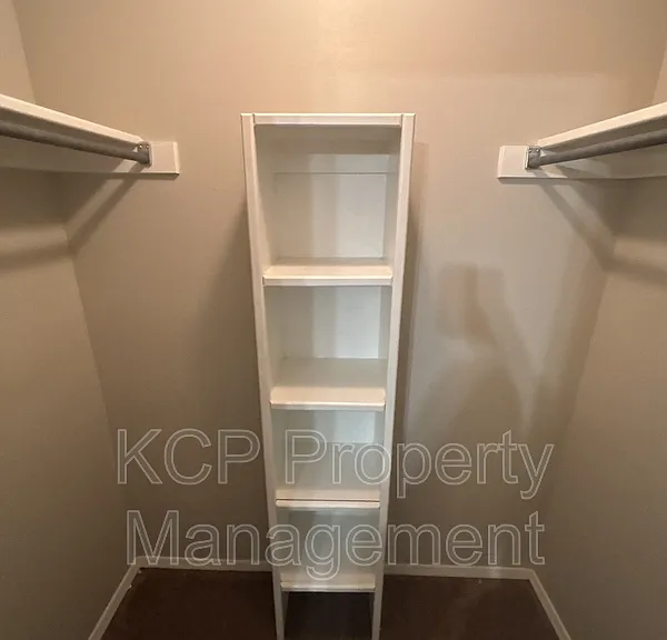 1115 Farley Cir #B — Photo 11