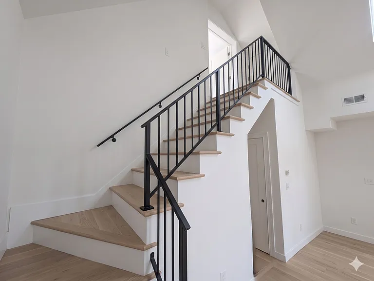1835 N Bissell St #3F — Photo 5