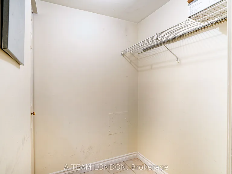 155 Kent St #407 — Photo 16