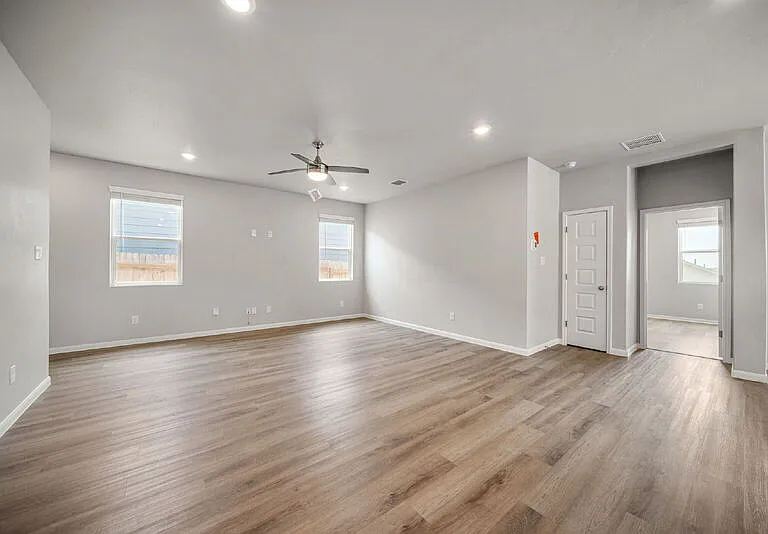 4127 Ivy Path — Photo 2