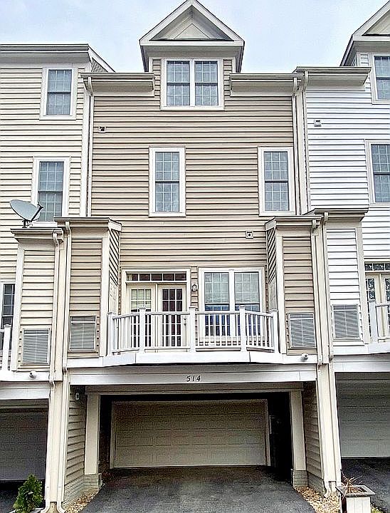 2 Car Garage & Deck