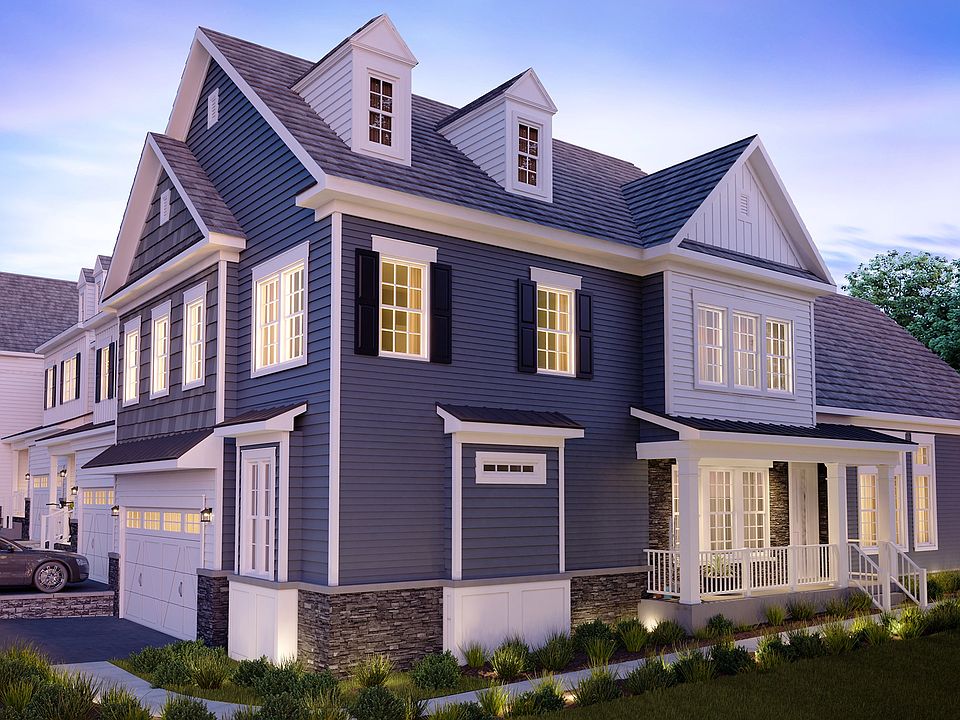 Luxurious Townhomes