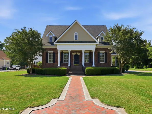3295 Daniel Drive, Farmville, NC 27828