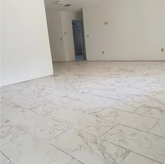 1701 NW 22nd St — Photo 6