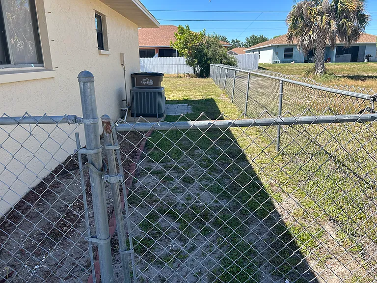 Side yard