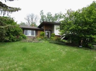 422 Saw Mill Rd, Greensburg, PA 15601