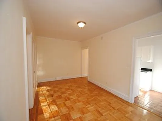 Rented by Buchbinder & Warren | media 30