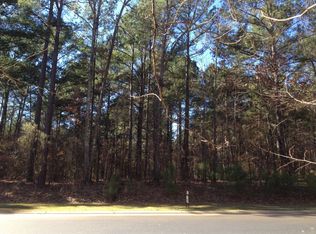 Oakridge Trl, Flowood, MS 39232