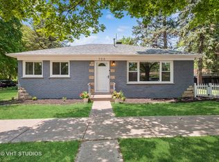 700 Hartrey Ave, Evanston, IL 60202
