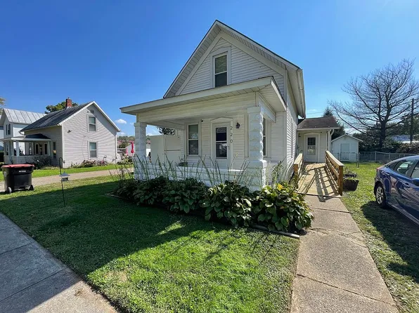 220 Maple Ave, Utica, OH 43080