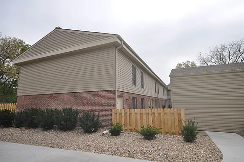 3535 Vine St Photo 1