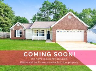 1566 Elizabeth Ln, Hampton, GA 30228