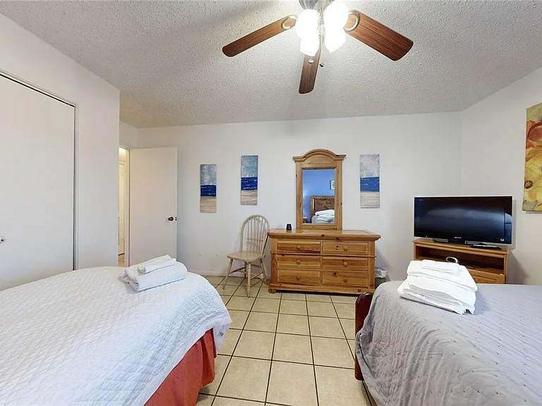 15005 Windward Dr #121 — Photo 21